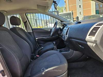 Hyundai i20 i20 5p 1.2 Classic Grigio usata Torino