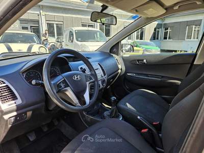 Hyundai i20 i20 5p 1.2 Classic Grigio usata Torino