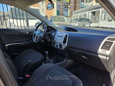 Hyundai i20 i20 5p 1.2 Classic Grigio usata Torino