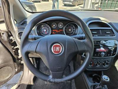 Fiat Punto Punto 5p 1.4 easypower Easy Gpl Nero usata Torino