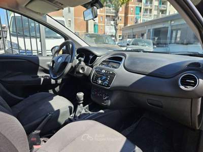Fiat Punto Punto 5p 1.4 easypower Easy Gpl Nero usata Torino