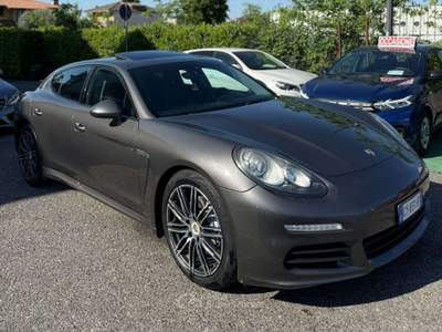 Porsche Panamera Panamera I  3.0 300cv Grigio usata Urgnano