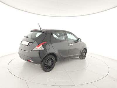 Lancia Ypsilon Vettura pari al nuovo, Nazionale Grigio usata Teano