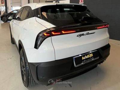 Alfa Romeo Junior Junior 1.2 ibrida 145cv edct6 Bianco usata Rondissone