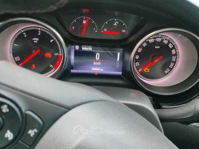 Opel Astra Non fumatore Argento usata San Marzano Oliveto