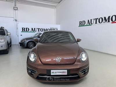 Volkswagen Maggiolino OK NEOPATENTATI TSI Design ALLSTAR Bronzo usata Ciserano