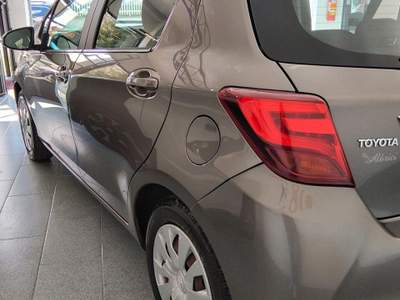 Toyota Yaris 5 porte usata Gualdo Tadino