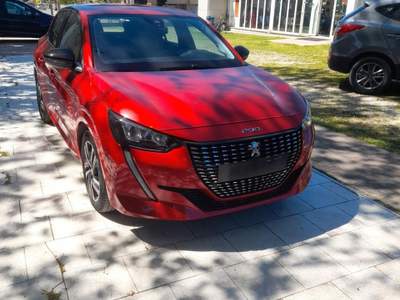 Peugeot 208 PureTech 5 porte usata Riccione