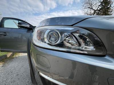 Volvo V60 Cross Country volvo tenuta bene mai avuto dei problemi Grigio usata Cento