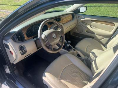 Jaguar X-Type buone condizioni Nero usata JESI