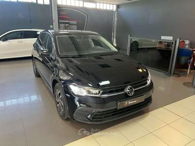 Volkswagen Polo Polo 1.0 tsi life 70cv Nero usata Romano di Lombardia