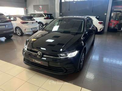 Volkswagen Polo Polo 1.0 tsi life 70cv Nero usata Romano di Lombardia