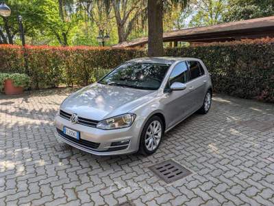 Volkswagen Golf 5p 1.6 tdi Comfortline 110cv dsg Grigio usata Cairate