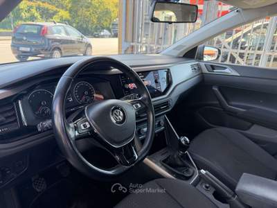 Volkswagen Polo VI  5p 1.0 tgi Highline 90cv BLUEMOTION OK NEOPATE Grigio usata Milano