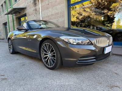 BMW Z4 E89 SDRIVE 23I 204CV INTERNI IN PELLE CERCHI 18" Grigio usata Venezia