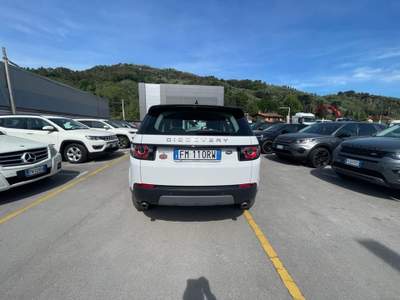 Land Rover Discovery Sport 2.0 TD4 150 CV 4WD Bianco usata Massarosa