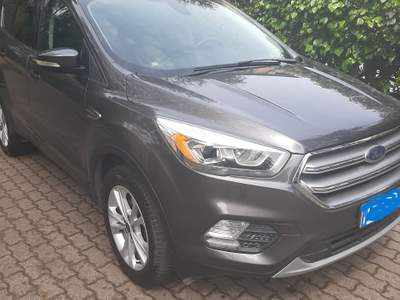 Ford Kuga Tagliandi FORD ultimo luglio 2025, tenuta in garage. Grigio usata Castel Maggiore