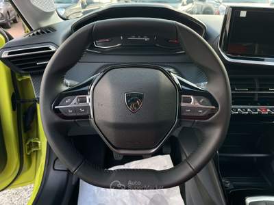 Peugeot 208 1.2 Turbo 100CV Business / IN PRONTA CONSEGNA Verde usata TORINO