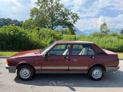 Alfa Romeo Giulietta Giulietta 1.6 Marrone usata Banchette