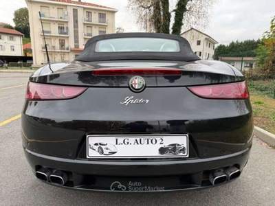 Alfa Romeo Spider Spider 2006 2.4 jdm 210cv Nero usata Banchette
