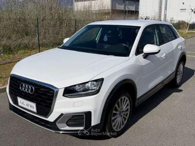 Audi Q2 30 1.6 tdi Business s-tronic Bianco usata Banchette
