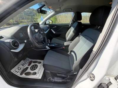 Audi Q2 30 1.6 tdi Business s-tronic Bianco usata Banchette