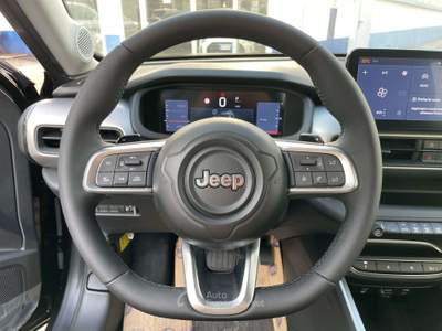 Jeep Avenger 1.2 Turbo E-Hybrid 100CV Altitude eDCT6 Nero usata TORINO