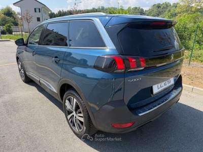 Peugeot 5008 1.5 bluehdi Allure Pack Blu/Azzurro usata Banchette