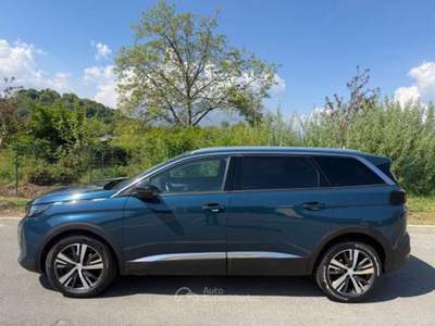 Peugeot 5008 1.5 bluehdi Allure Pack Blu/Azzurro usata Banchette