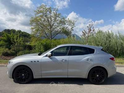 Maserati Levante 3.0 V6 Gransport 350cv !!SUPER PREZZO!! Grigio usata Banchette