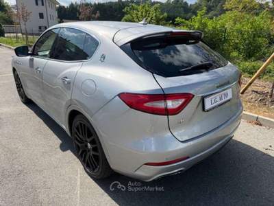 Maserati Levante 3.0 V6 Gransport 350cv !!SUPER PREZZO!! Grigio usata Banchette