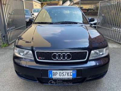 Audi RS 4 Avant 2.7 ** AUTO ORIGINALE ** Blu/Azzurro usata Banchette
