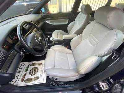 Audi RS 4 Avant 2.7 ** AUTO ORIGINALE ** Blu/Azzurro usata Banchette