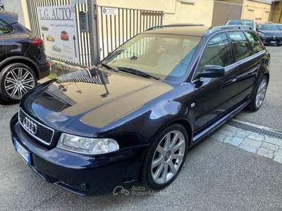 Audi RS 4 Avant 2.7 ** AUTO ORIGINALE ** Blu/Azzurro usata Banchette