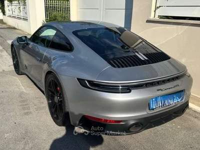 Porsche 911 992 Coupe 911 Coupe 3.0 Carrera 2 GTS Grigio usata Banchette