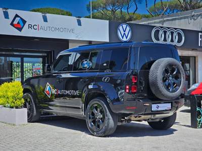 Land Rover Defender 110 3.0 D250 Mild-Hybrid, Hard Top X-Dynamic Nero usata Roma