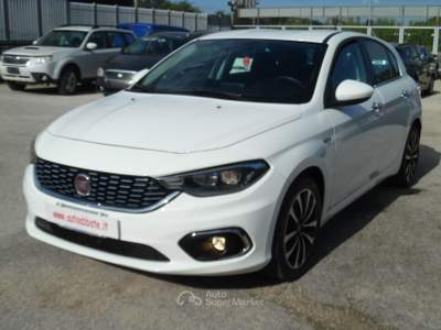 Fiat Tipo Mjt S&S 5 porte Lounge Bianco usata Qualiano