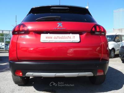 Peugeot 2008 S&S Allure Rosso usata Qualiano