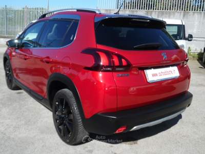 Peugeot 2008 S&S Allure Rosso usata Qualiano