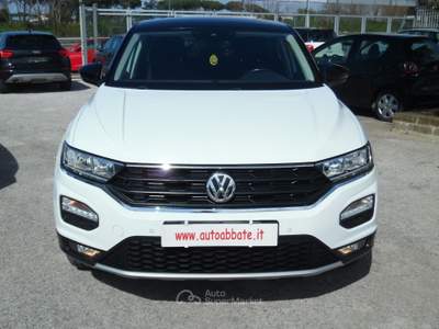 Volkswagen T-Roc 150 CV 4MOTION BlueMotion Bianco usata Qualiano