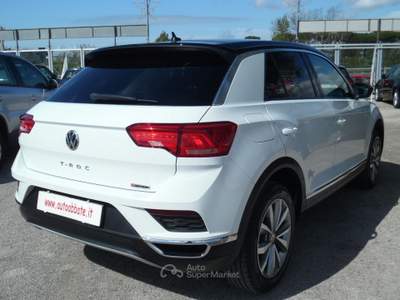 Volkswagen T-Roc 150 CV 4MOTION BlueMotion Bianco usata Qualiano