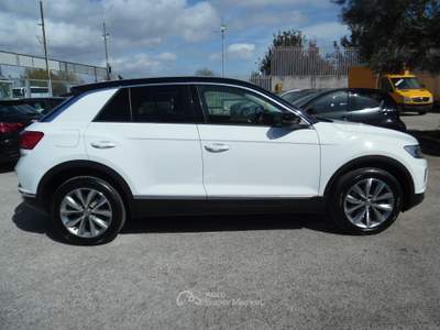 Volkswagen T-Roc 150 CV 4MOTION BlueMotion Bianco usata Qualiano