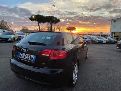 Audi A3 Audi A3 Sportback 1.6 tdi S-Line Nero usata marino