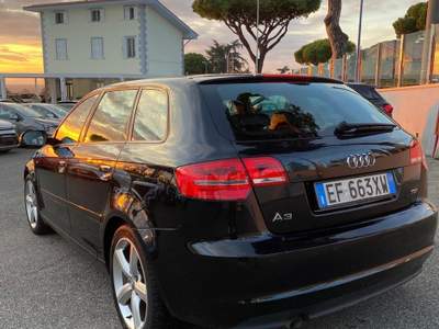 Audi A3 Audi A3 Sportback 1.6 tdi S-Line Nero usata marino