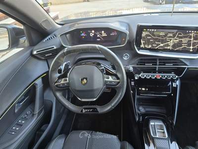 Peugeot 2008 GT s Grigio usata Brusciano