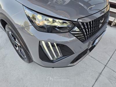 Peugeot 2008 GT s Grigio usata Brusciano