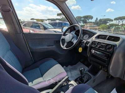 Daihatsu Terios 1.3i 16V cat 2WD DB Grigio usata Roma