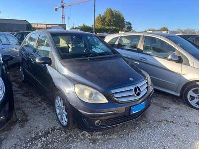 Mercedes-Benz Classe B B 2.0D 109cv “NELLO STATO” Blu/Azzurro usata Roma