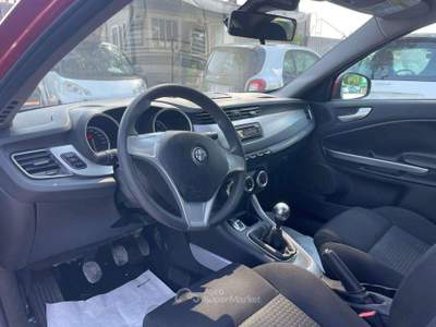 Alfa Romeo Giulietta 1.4cc 120cv Rosso usata Roma
