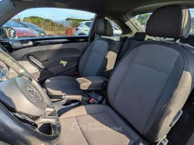 Volkswagen Maggiolino NEW BEETLE 1.6d 65cv CruiseControl Nero usata Roma